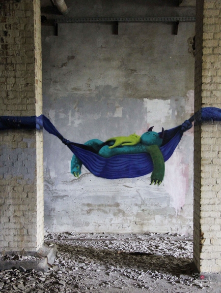 Monzter: هنرمندی که هیولاهایای را بر روی دیوارهای ساختمان های رها شده در برلین رسم کرد