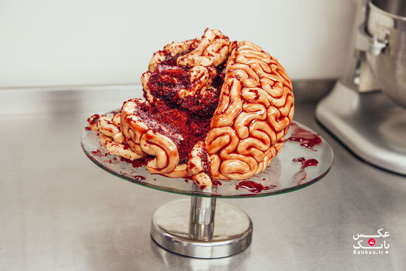 چگونه یک کیک مغز خون آلود برای هالووین درست کنیم./بانک عکس