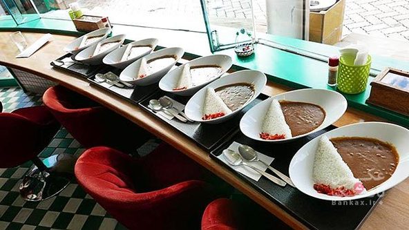 خلاقیت رستوران ژاپنی: ایجاد سدی با برنج در بشقاب شما/بانک عکس