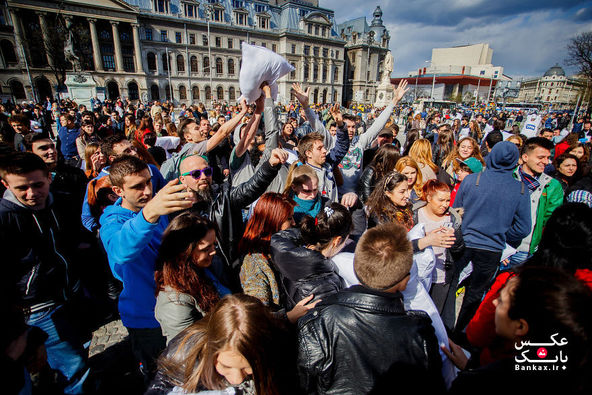مراسم بین المللی مبارزه با بالش در بخارست، رومانی/بانک عکس