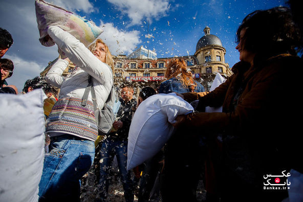 مراسم بین المللی مبارزه با بالش در بخارست، رومانی/بانک عکس