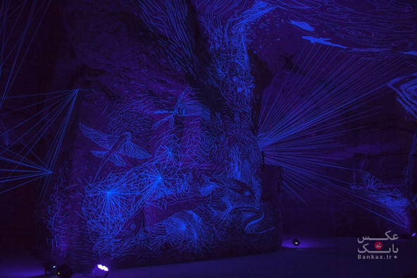 نورپردازی در غار توسط Julien Salaud/بانک عکس