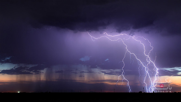 توفان و رعد و برق های خیره کننده/بانک عکس