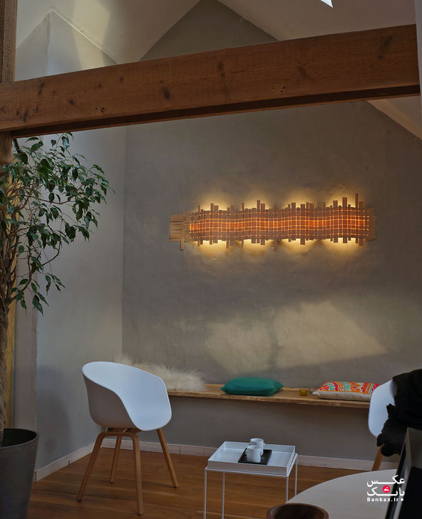 طراحی مواج لامپ دیواری/بانک عکس